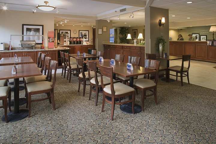 טאקר Hampton Inn Atlanta-Northlake מסעדה תמונה